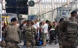 Militaires